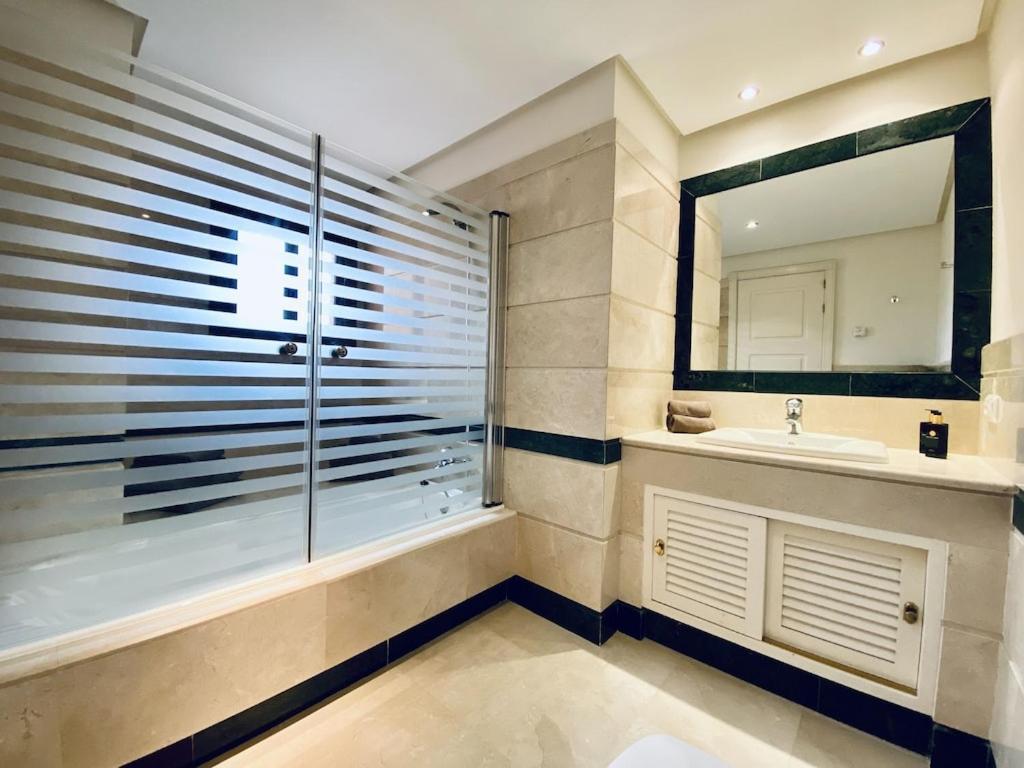 Beautiful 5 * Penthouse Very Near The Beach Marbellac Extérieur photo